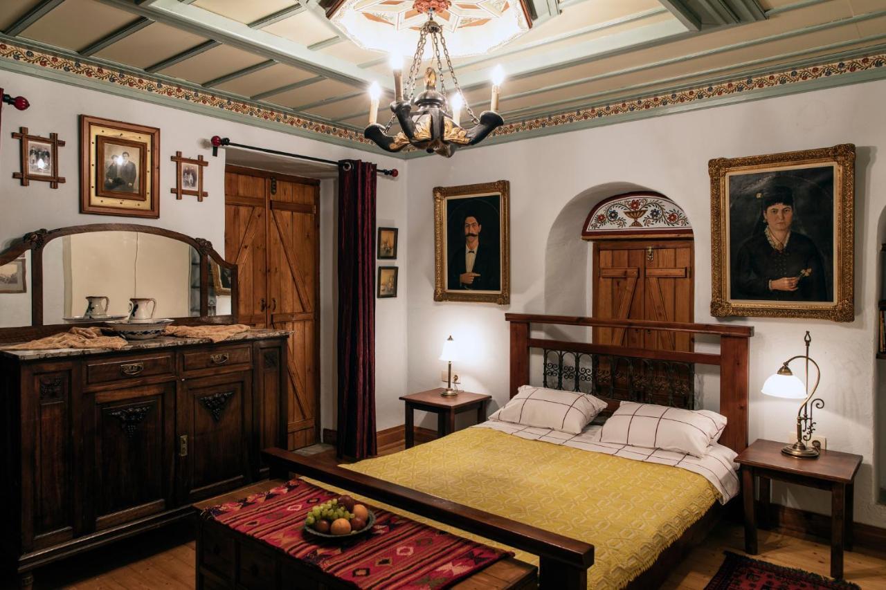 Kanto'S Guesthouse ステムニツァ エクステリア 写真