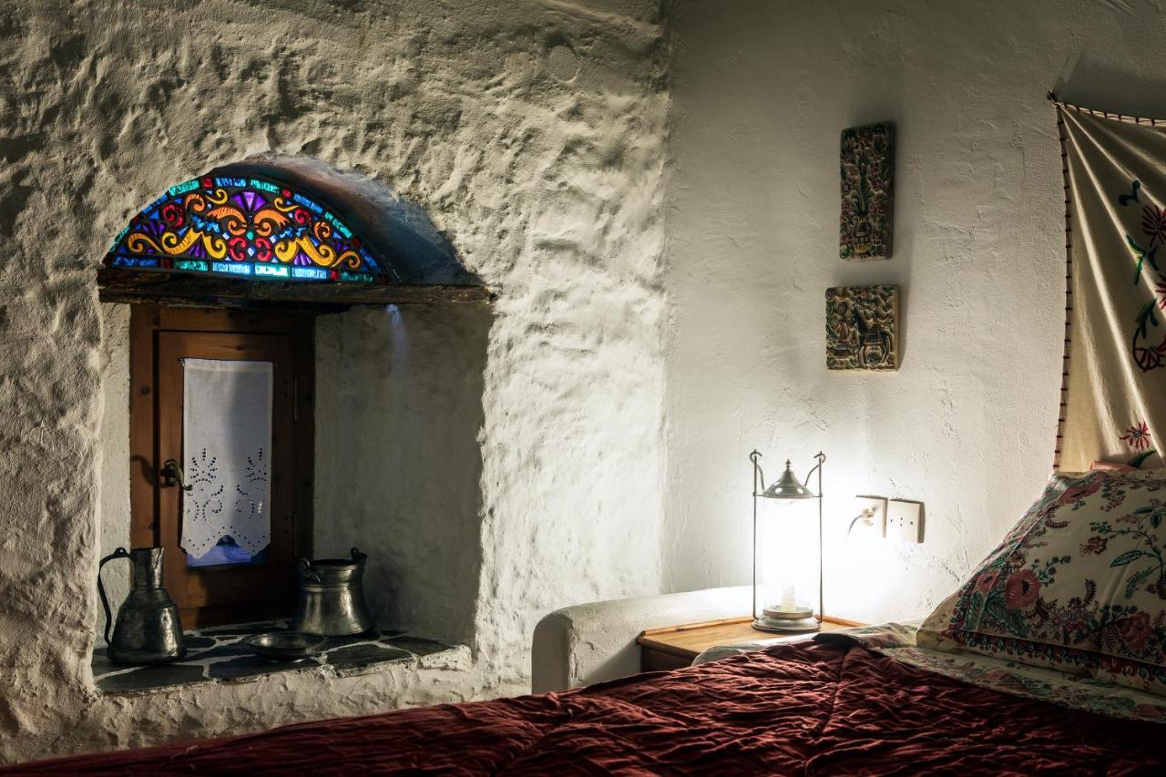 Kanto'S Guesthouse ステムニツァ エクステリア 写真